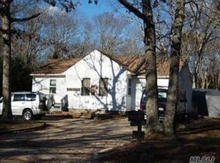 121 Town Ln, East Hampton, NY 11937