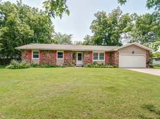 3422 W Village Ter, Springfield, MO 65810