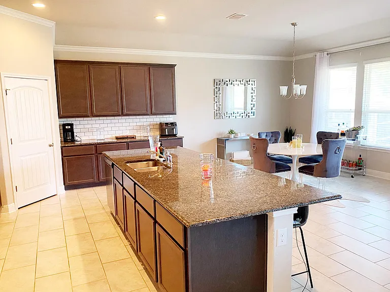 13546 Meredith Cv — Photo 12