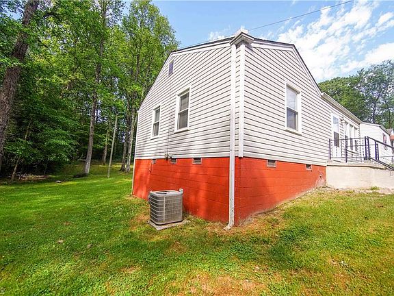 2nd image of 2507 Grimsley St