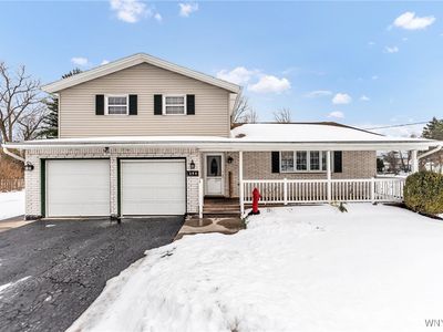 594 Lake Ave, Lancaster, NY, 14086
