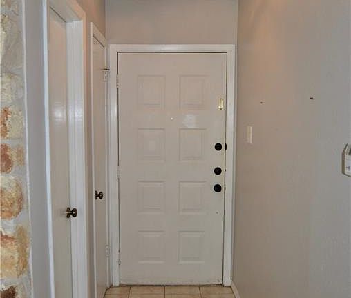 4th image of 10912 Hillside Oak Ln