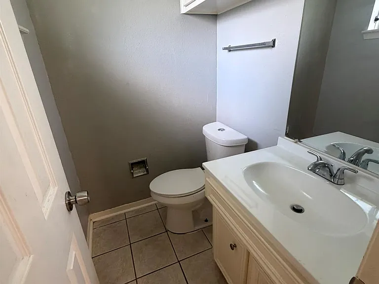 7106 Haverton Dr — Photo 13