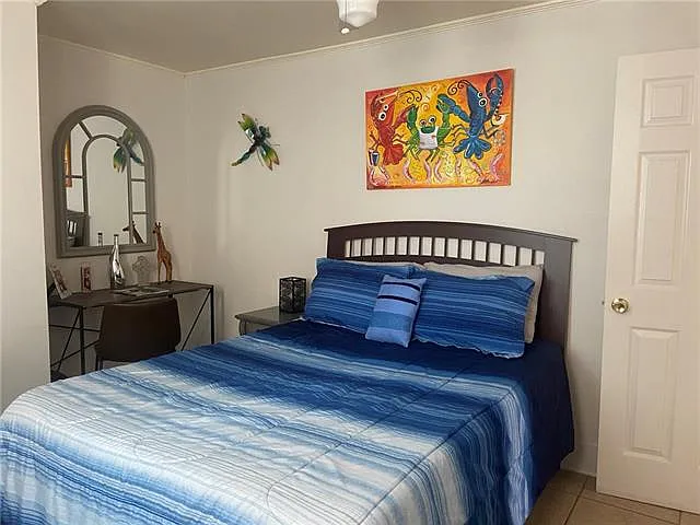 123 N Alexander St — Photo 8