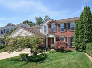 3088 Turnberry Ln, Ann Arbor, MI 48108