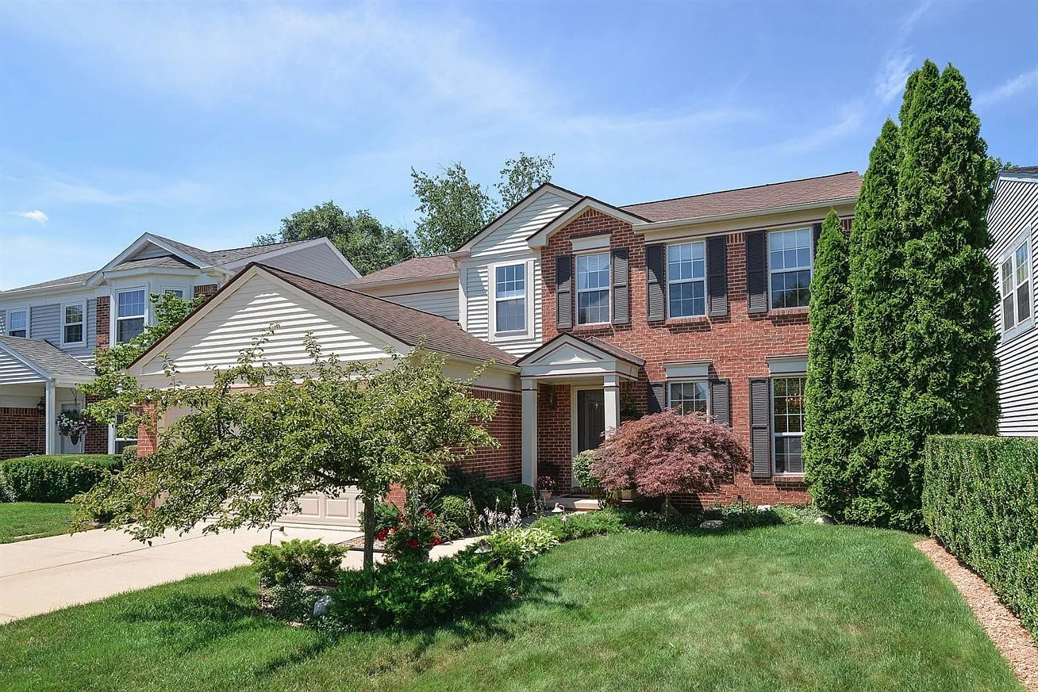 3088 Turnberry Ln photo 1