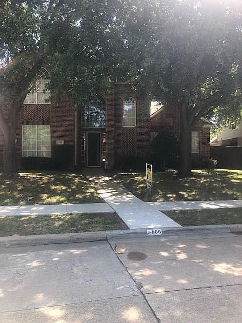 1st image of 986 Village Pkwy