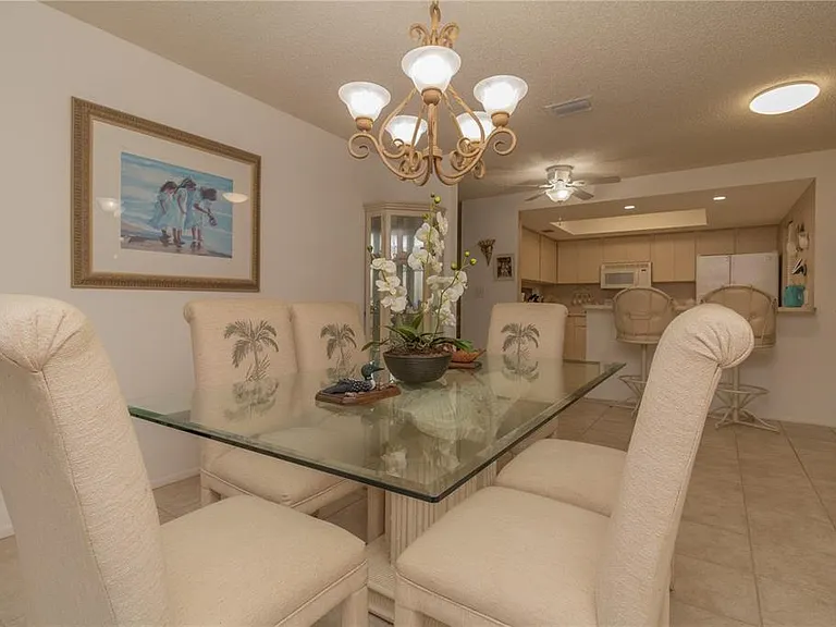 3805 Sun Eagle Ln #208 — Photo 8