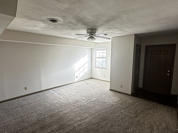 5th image of 1643 Baltimore Dr #1