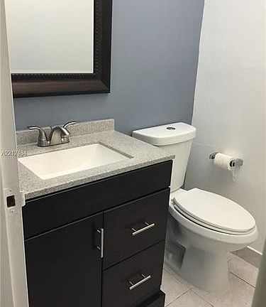3rd image of 17620 Atlantic Blvd APT 110