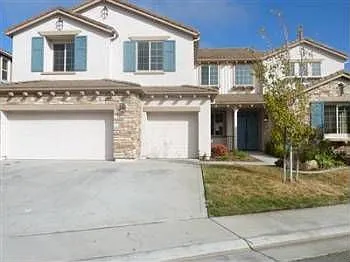 2210 Lohse Ln photo 1