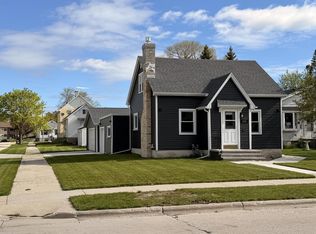 1924 24Th STREET, Two Rivers, WI 54241