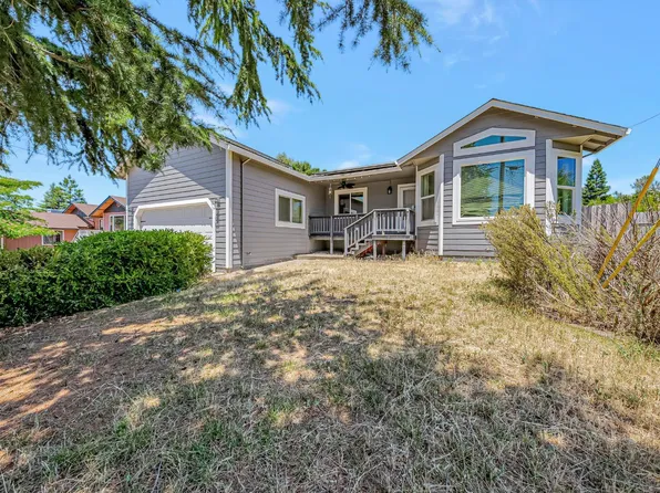 16780 Greenridge Road, Hidden Valley Lake, CA 95467