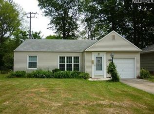 335 Glen Park Dr, Bay Village, OH