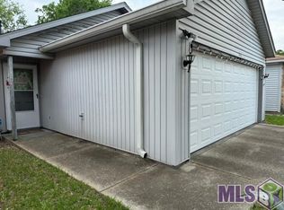 1833 Stonegate Ct, Baton Rouge, LA 70815