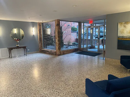 Rented by REMAX Elite | media 5