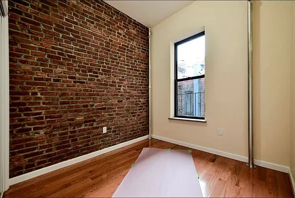 Rented by J Misrahi Realty Corp | media 8