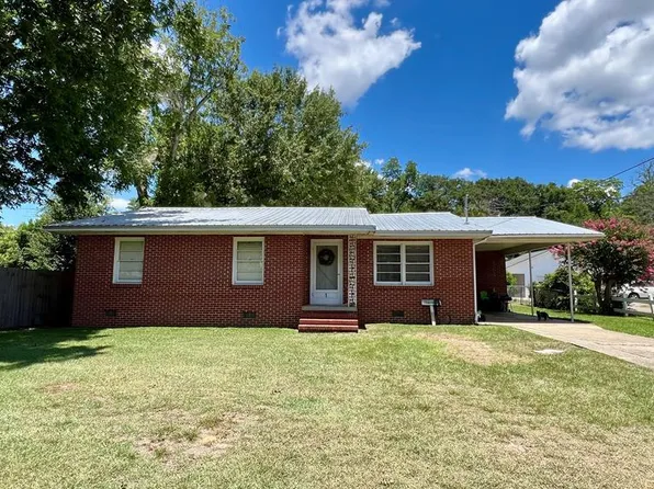 1 Boynton St, Headland, AL 36345