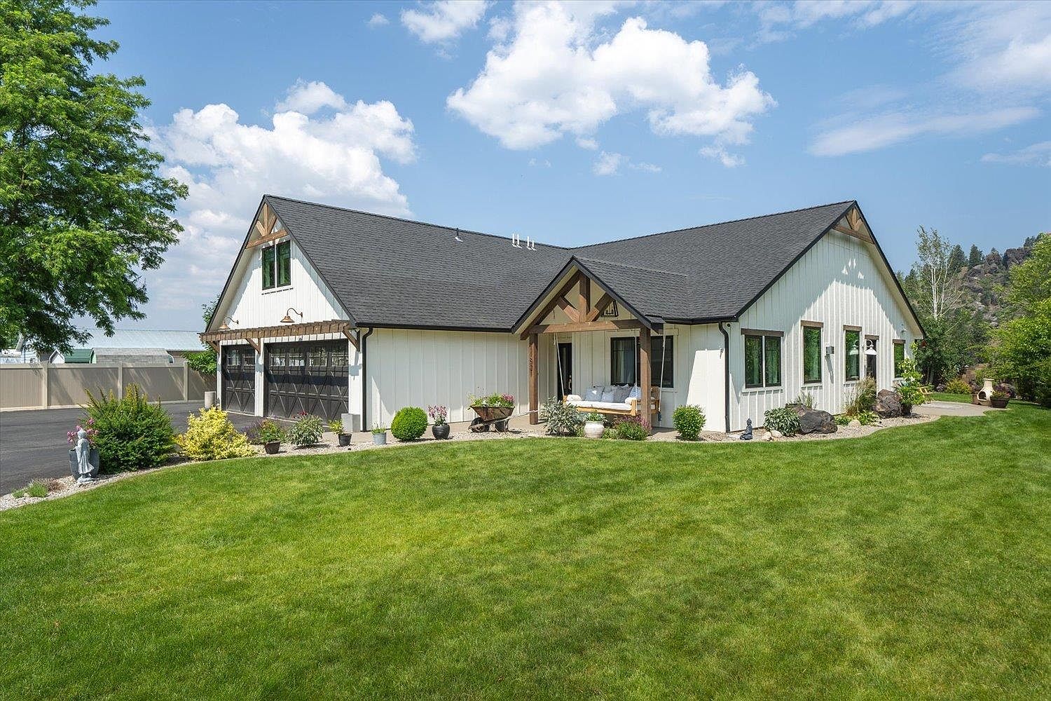 11821 E Empire Way, Spokane Valley, WA 99206 MLS 202317802 Zillow