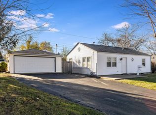 1728 Hosmer Ln, Crest Hill, IL 60403