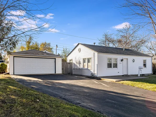 1728 Hosmer Ln, Crest Hill, IL 60403