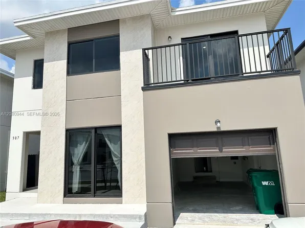 307 NW 13th Pl, Homestead, FL