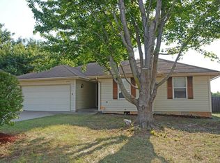 2301 N Grace Ave, Springfield, MO 65803