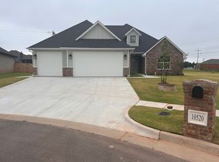 10520 SW 51st St, Mustang, OK 73064