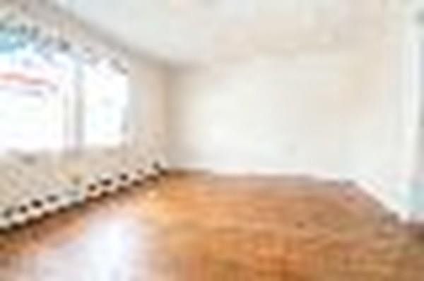 2nd image of 21 Forest Ave