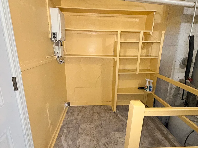 26 Hilltop Rd #1 — Photo 6