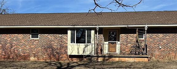 2nd image of 16351 Banner Rd