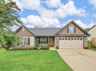 308 Gleaner Dr, Inman, SC 29349