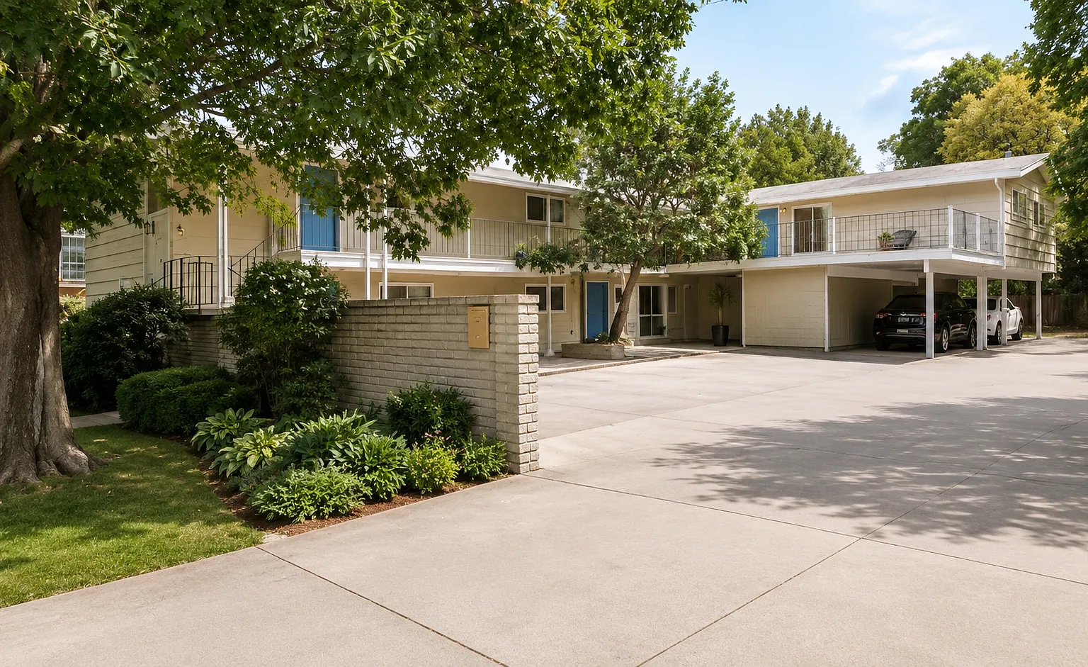 2 bed, 800 sqft, $1,850 — Photo 1
