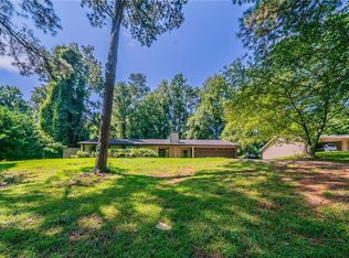 5245 Flat Creek Rd, Gainesville, GA 30504