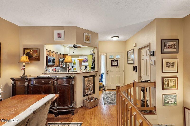 4th image of 4602 S Foxwood Drive