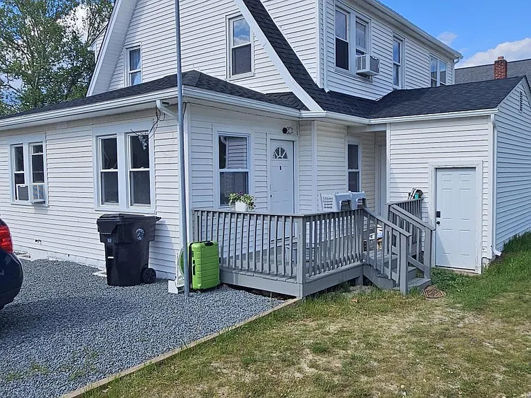 308 Pennington Ave #B — Photo 1