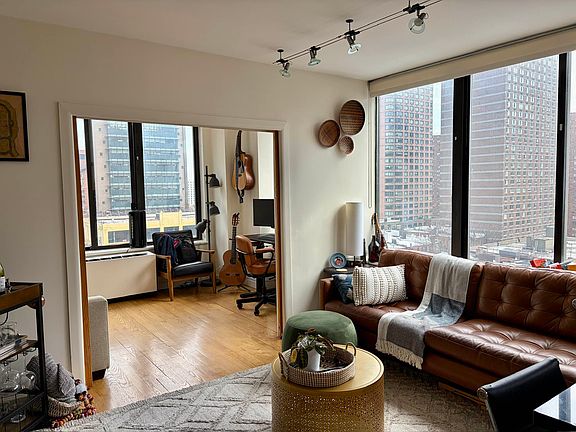 3rd image of 300 E 93rd St APT 12E
