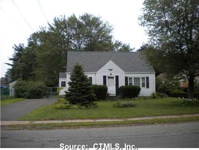 50 Clement Rd, East Hartford, CT, 06118