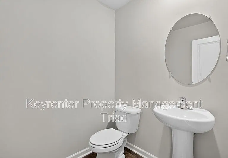 5109 Black Forest Dr — Photo 17