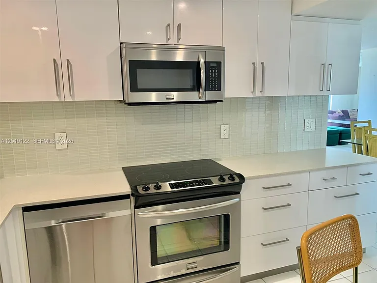 1500 S Ocean Dr #17E — Photo 9