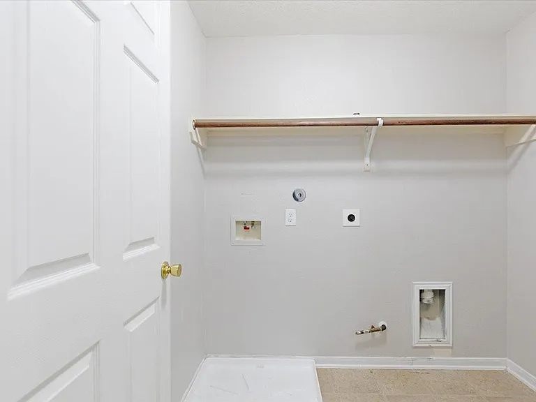 4810 Vintage Grove Ct — Photo 17
