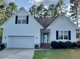 6 White Ct, Pinehurst, NC 28374