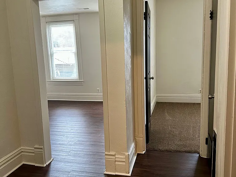 674A Middle Ave — Photo 13