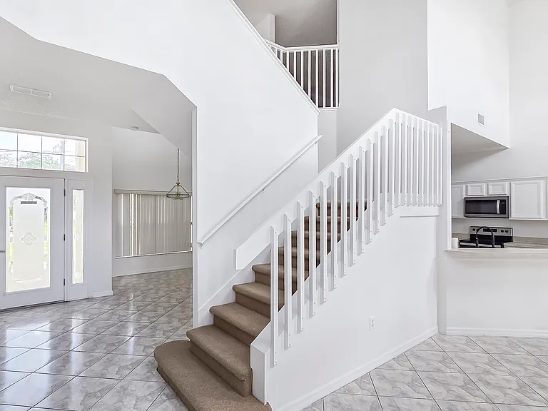 408 Eagle Dr — Photo 10