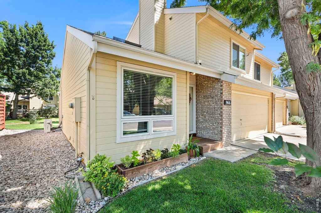 966 Shire Ct