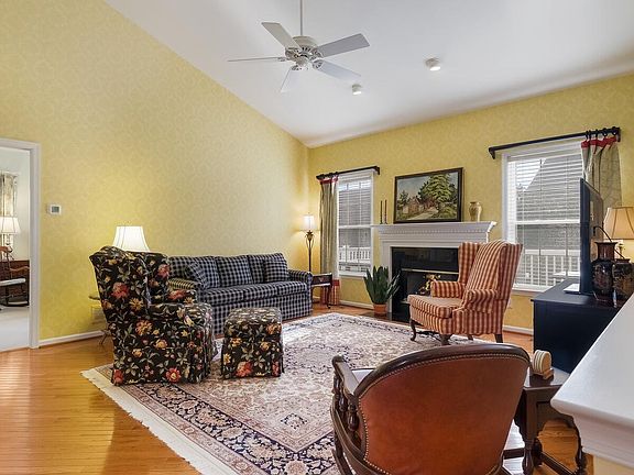 5th image of 1122 Ellen Ct