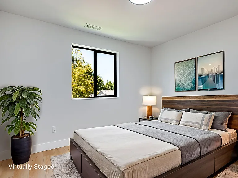 11010 NE 54th Ave — Photo 26