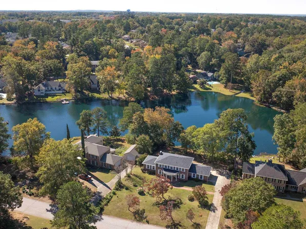 2405 Pine Lake Dr, West Columbia, SC 29169