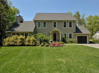 32 Oak Hill Rd, Chappaqua, NY 10514