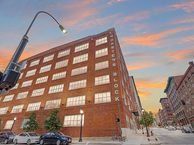 Roasters_Block_Lofts_Apts_KCMO 10